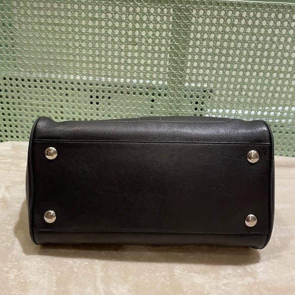 Coach black leather small hand bag - Picture 5 of 16
